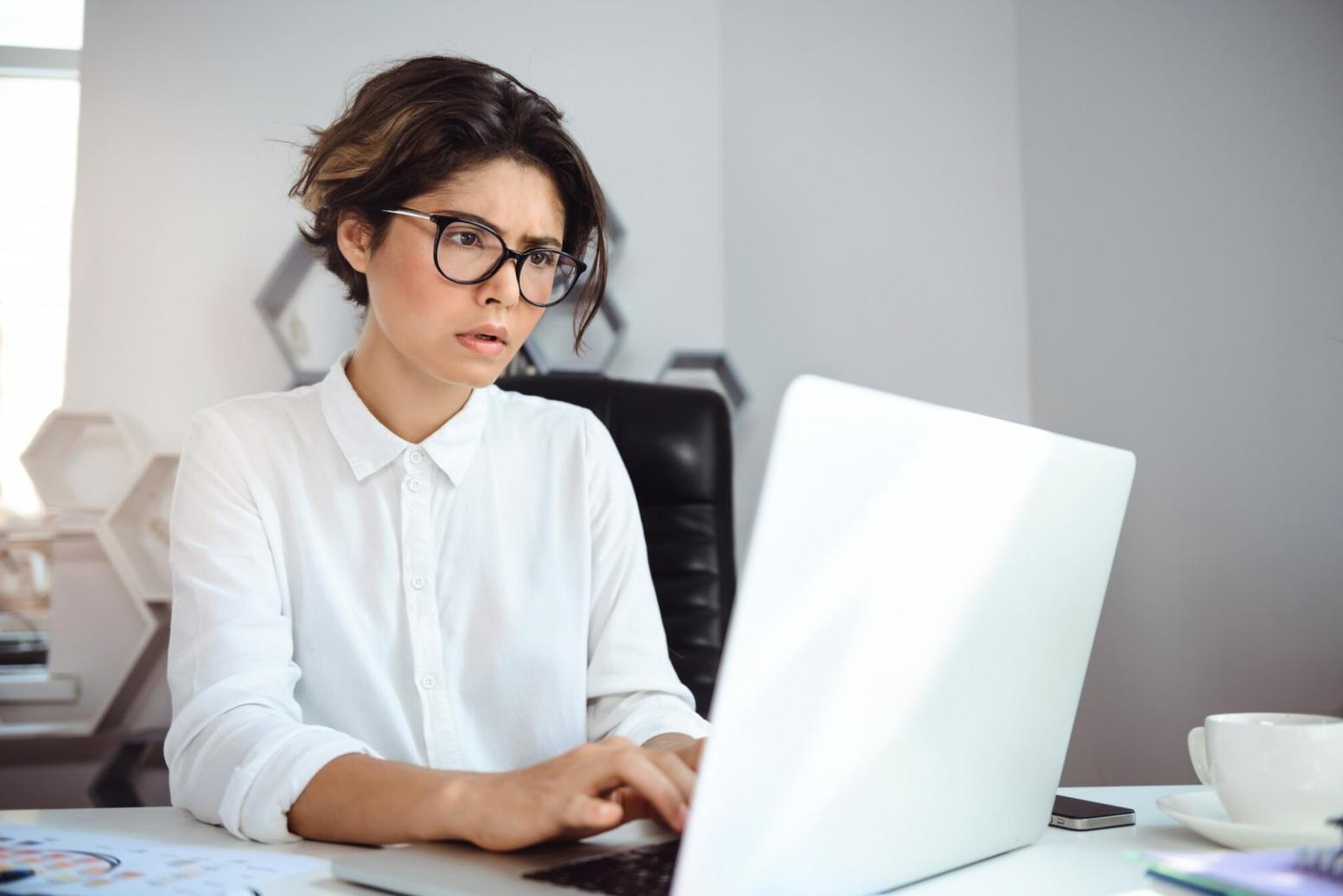 Blockchain development workspace showing code and technical diagrams